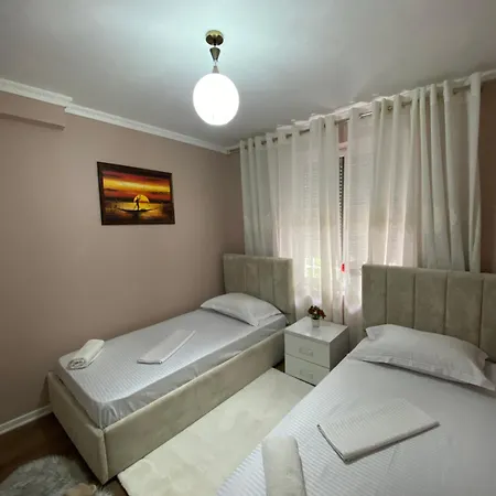 Cenis Apartment Tirana Exterior photo