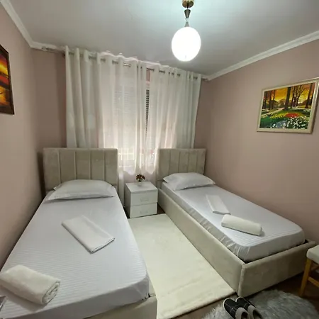 Cenis Apartment Tirana Exterior photo